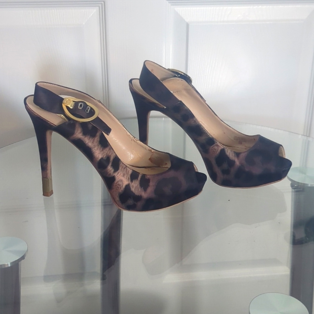 Size 9M GUESS Leopard Stiletto Heels with Platform